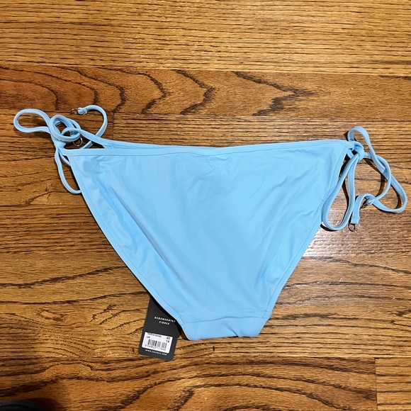 Seafolly hipster side tie bottoms. - Picture 2 of 2